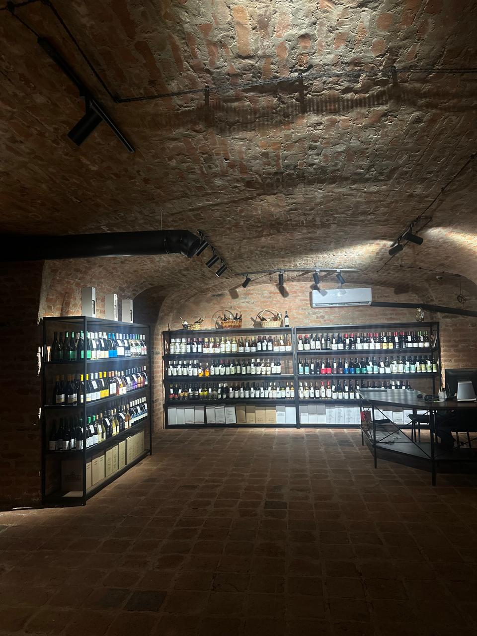 Unique and Exclusive Semi-Sweet and Sweet Wines – Wine Store Orbeliani
